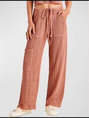 Splendid Finley Crochet Cargo Wide-Leg Swim Pants in Rusty Rose
